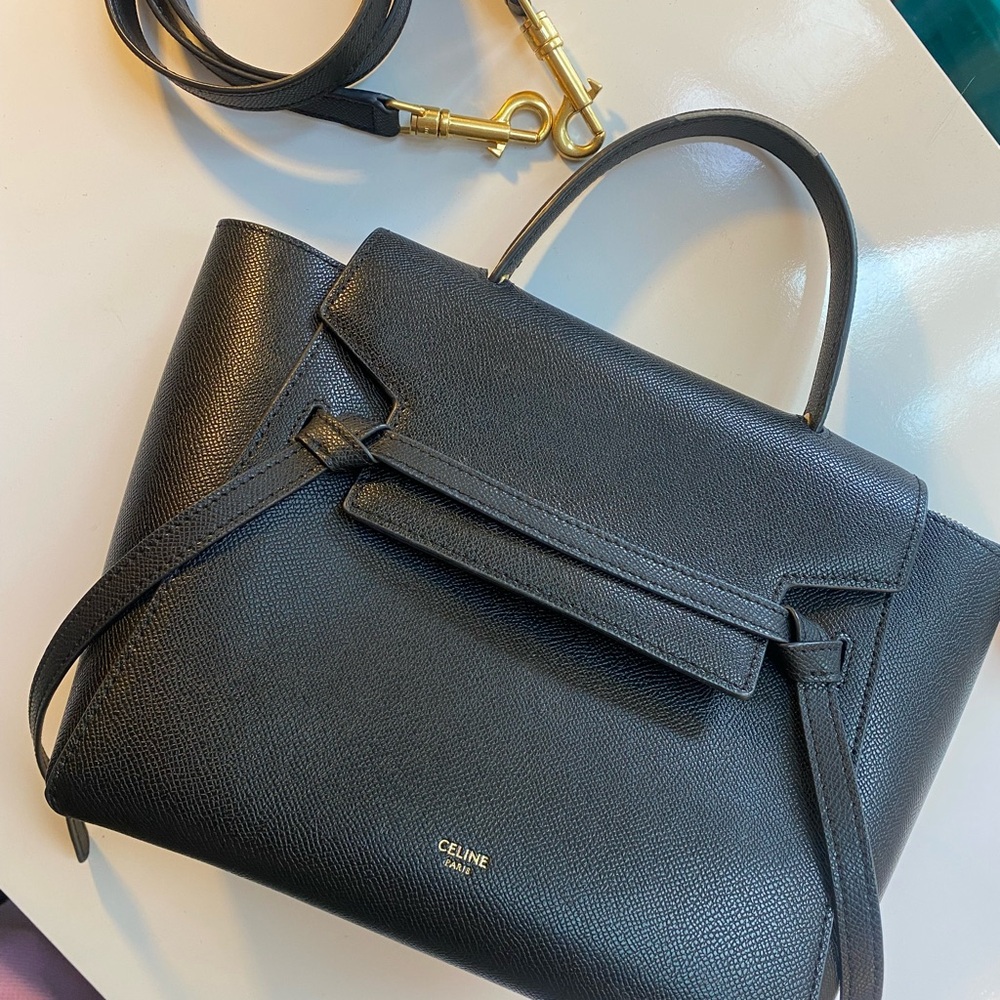 💝 Celine Grained Calfskin Micro Belt Bag Black